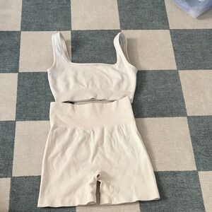 Amazon Cream Ribbed workout set